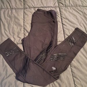 Alo yoga motto leggings